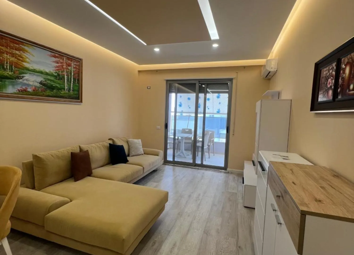 Emerald Inn Apartment 2 Vlorë